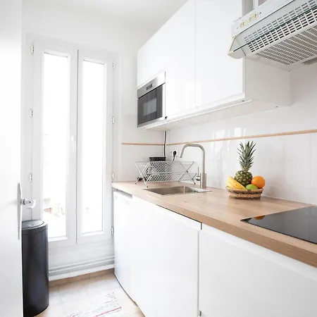 아파트 Bnbnook - Cozy Near Notre-dame & Pantheon 파리
